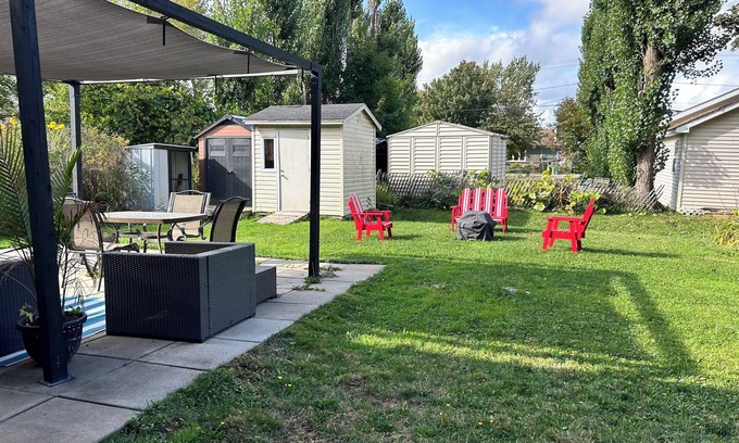 Pointe-du-Chene Cottage | Welcome to our modern cozy two bedroom cottage located in Pointe-du-Chene