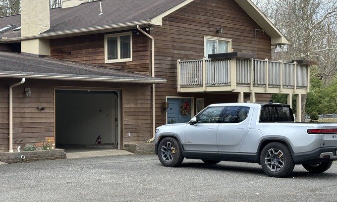 Parker Ford House | Welcome to Sanatoga Springs! Your private lake house.
