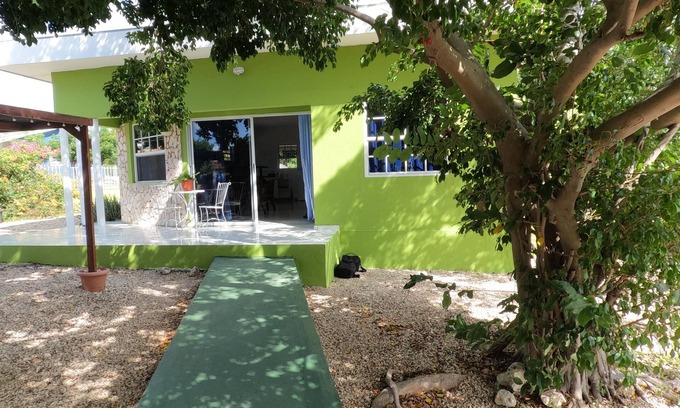 Sint Michiel House | Welcome to the cozy Neighborhood of Saint Michael