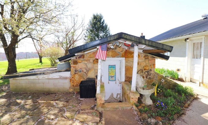 Lily House | Welcome to the Farmhouse at Cold Hill
