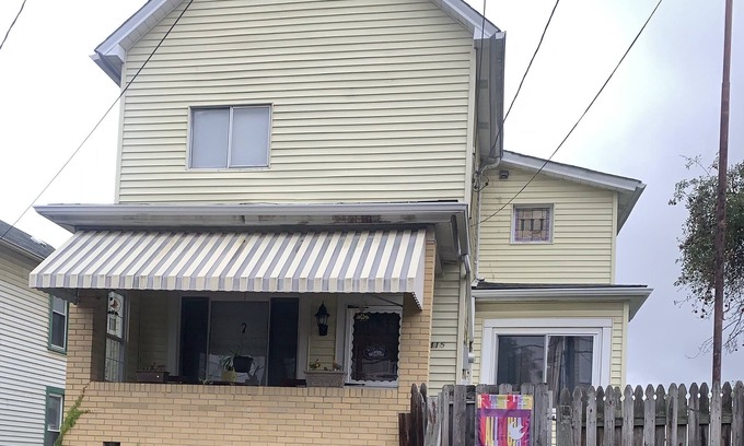 McKeesport House | Welcome to the Gathering Place! Where Families and friends can gather together.