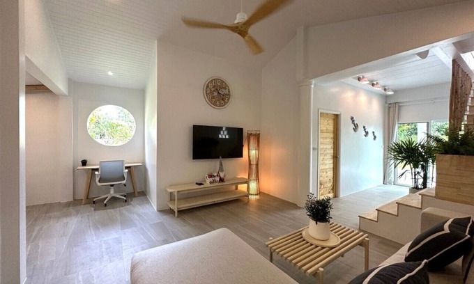 Chalong House | Welcome to the Greenery Home Phuket @Soi Ta iad, Comfy House on Green Lawn