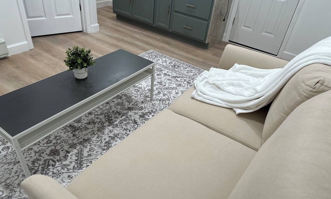 Plainedge Apartment | Welcome to the Loft Escape!