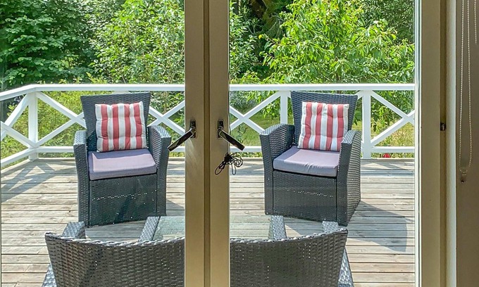 Resaro House | Welcome to this attractive vacation home near the sea!