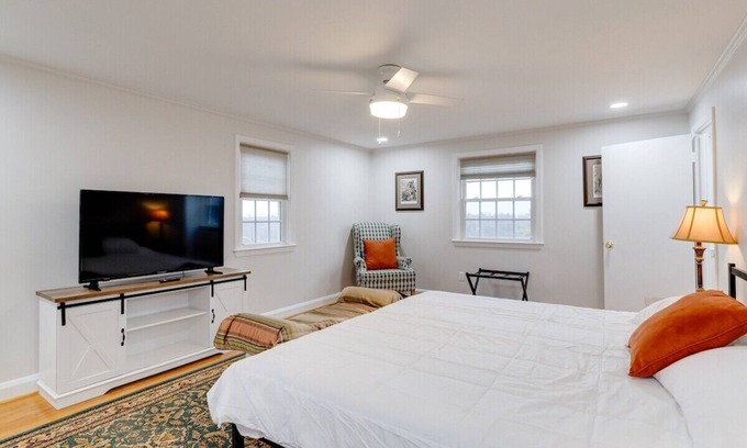 Towson House | Welcome To Tigertown! 4 Bd House