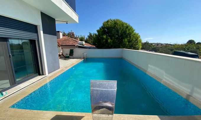 Cesme Villa | Welcome to your peaceful home with a pool in the center of Çeşme