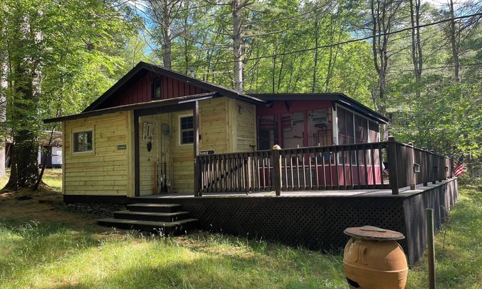 Barryville Cottage | Welcoming cottage with WiFi in charming Barryville