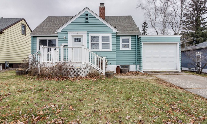 Lakeside - Lester Park House | Welcoming Duluth Home ~ 2 Mi to Brighton Beach!