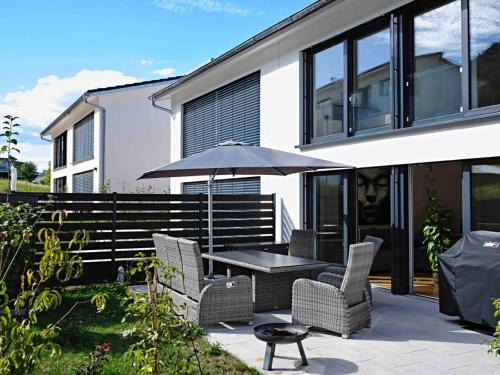 Bodman-Ludwigshafen House | Welcoming house in Bodman-Ludwigshafen with charming garden