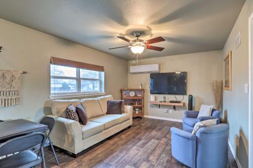 Tow House | Welcoming Tow Home about 1 Mi to Lake Buchanan!