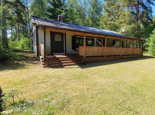 Monsteras House | Well-equipped Beachside Cottage