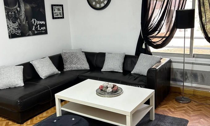 Pont des Demoiselles-Montaudran-La Terrasse Apartment | Wellness at mimi's