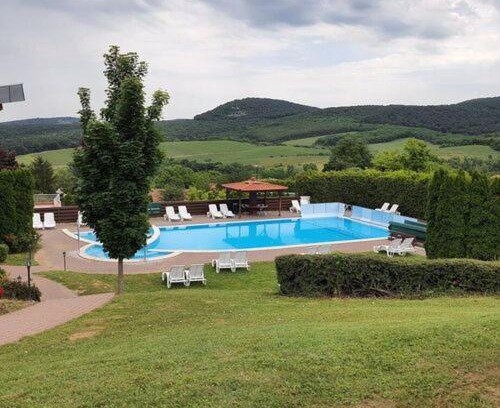 Dunaszentmiklos Apartment | Wellness Park Apartman