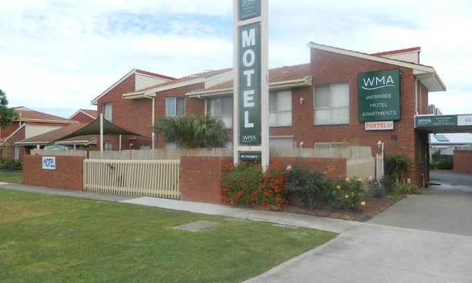 Werribee Hotel | Werribee Motel and Apartments