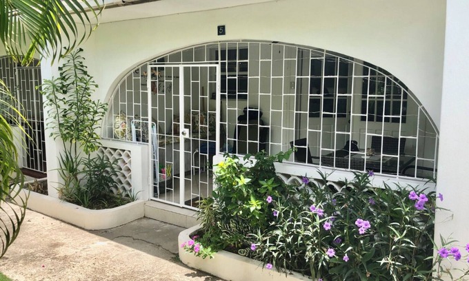 Sunset Crest Condo | West Coast 1 Bedroom Apartment- Close to beach (5)