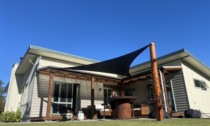 Kakapotahi House | West Coast Paradise - Pet Friendly - Starlink
