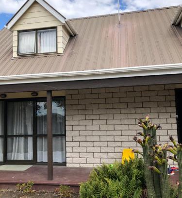 Halswell House | West Lake one bedroom accommodation