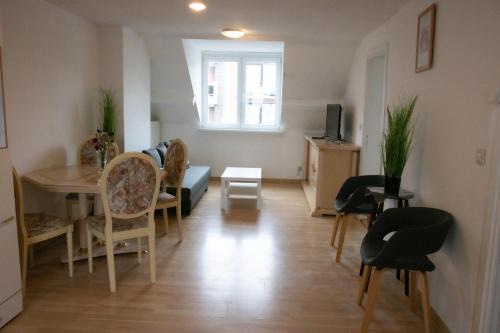 Stene Apartment | West Side Roses appartement