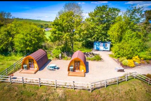 Westport Ski Chalet | Westport Glamping at Doon Angus Farm