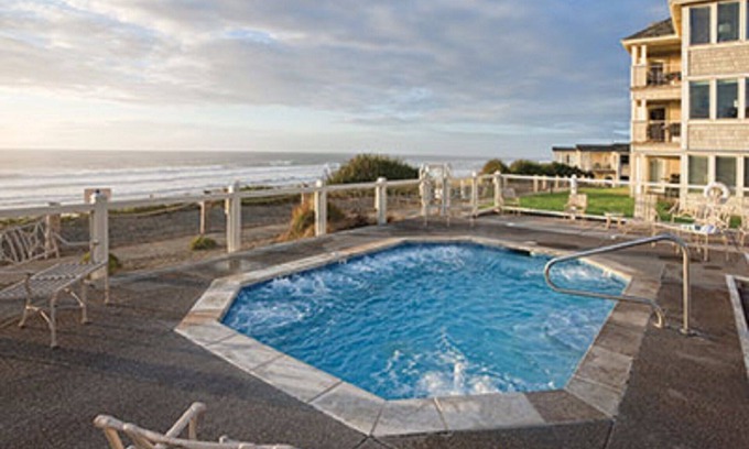 Gleneden Beach Resort | Whale-watching Heaven