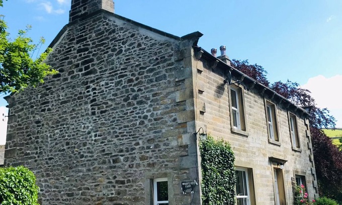 Burnsall Bed & Breakfast | Wharfe View B&B