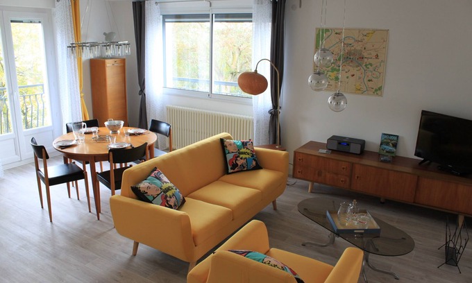 Chatel-Guyon Apartment | what if you went back to your grandparents?