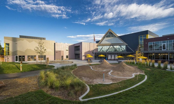 Wheat Ridge House | Wheat Ridge Escape! 3 Great Units Near to Children's Museum! Free Breakfast!