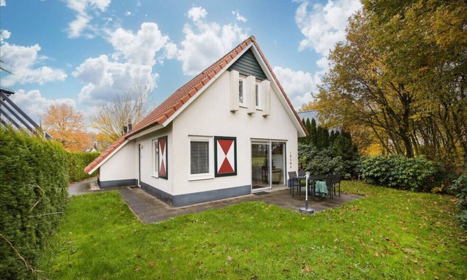 Zwiggelte House | Wheatear I Authentic Home neat the Forest