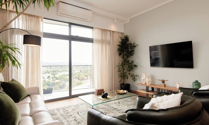 Menlyn Apartment | When Away - Luxury 2 Bedroom In Menlyn Maine 110m