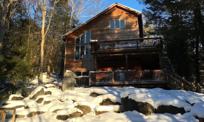 Monticello House | Whimsical Lakefront Chalet