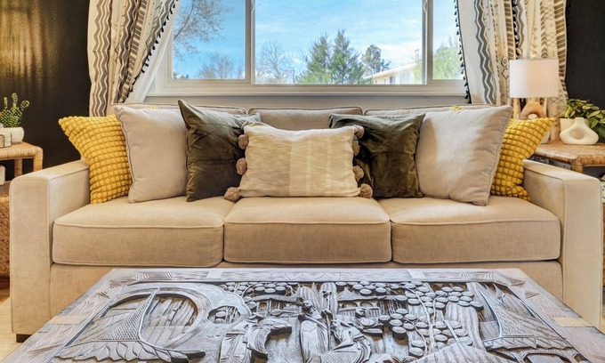 Cimarron Hills Apartment | Whimsical Wanderlust Hideaway - Cozy 2-BR w/Views, King Bed & Pet-Friendly Yard