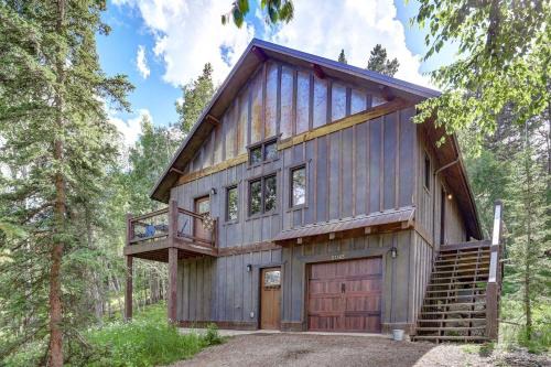Deadwood House | Whiskey Barrel Cabin