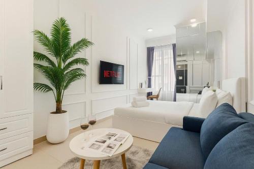 Bach Dang Riverside Apartment | White House in The Tresor Building District 4 l 5mins walk to D1 l