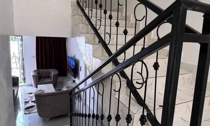 Rongo House | White House Loft