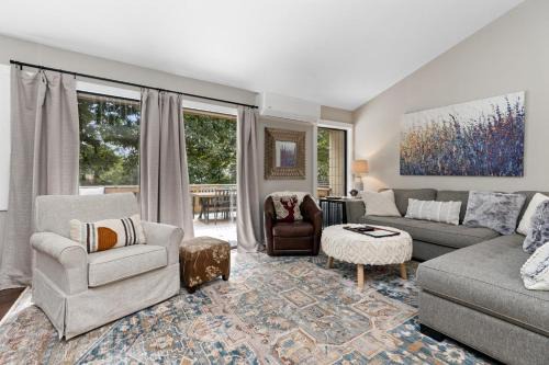 Wintergreen House | White Oak 51 with Wintergreen Advantage