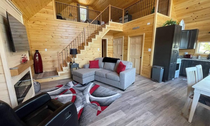 Hillsborough Cabin | White Rock Cabin #1nn