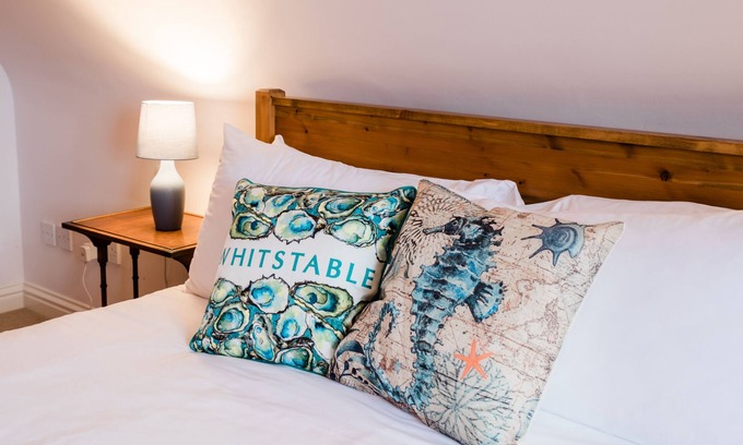 Swalecliffe House | Whitstable's Beachcombers, sleeps 10, Dog friendly