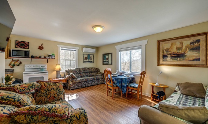 Qualla Cabin | Whittier Vacation Rental Cabin: Pets Welcome!