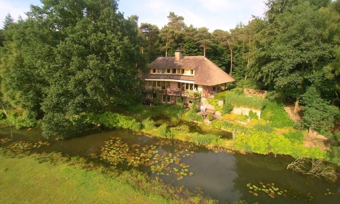 Municipality of Ommen Villa | Whole country house, located in wooded countryside overlooking meadows.