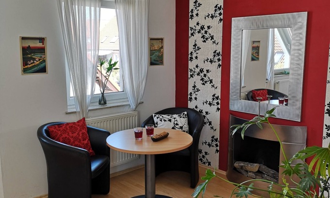 Panketal House | Whole house-120sqm rest oasis near Berlin (S-Bahn close)