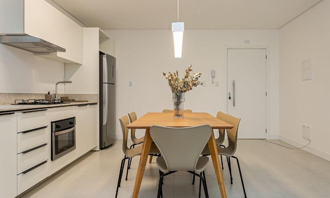 Ingleses Norte Apartment | WI-FI 400MB | 500m from the sea | Barbecue #IA16