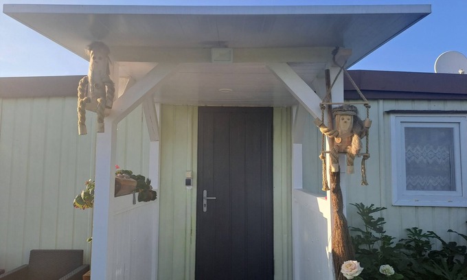 Hohen Viecheln House | Wieso Urlaub in der Karibik Verbringen Fewo/tiny House am Schweriner See