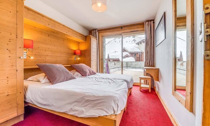 Les Almes Apartment | Wifi, 1st floor, terrace, tv, ski locker, 72m², Tignes