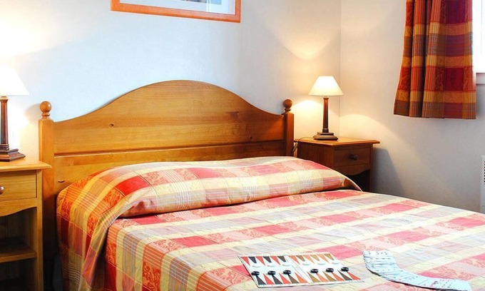 Peyragudes Apartment | Wifi, 20m from shops, fitness, swimming pool, sauna, balcony, ski locker, 58m², Peyragudes