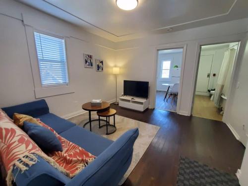 Thunder Bay Apartment | Wifi Netflix Parking Near Airport