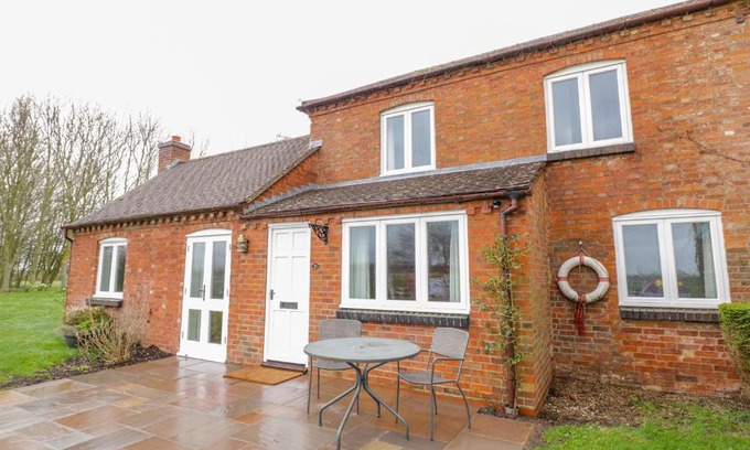 Napton-on-the-Hill House | Wigrams Canalside Cottage