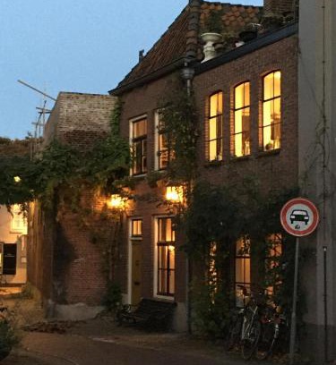 's-Hertogenbosch House | Wijnpakhuis Den Bosch