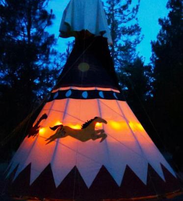 Cave Junction Other | Wild Horses Luxury Tipi - Adjustable King Bed