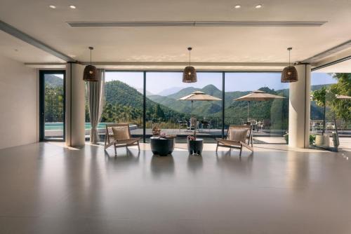Anji Hotel | Wild Persimmon Manor Cove Mist Healing Hot Spring