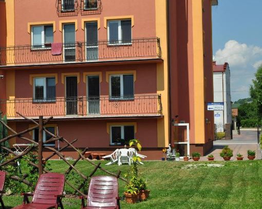 Busko-Zdroj House | Willa Dorotka